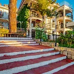 Sunshine Hotel 4*