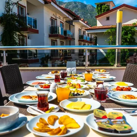 Sunshine Ολουντενίζ