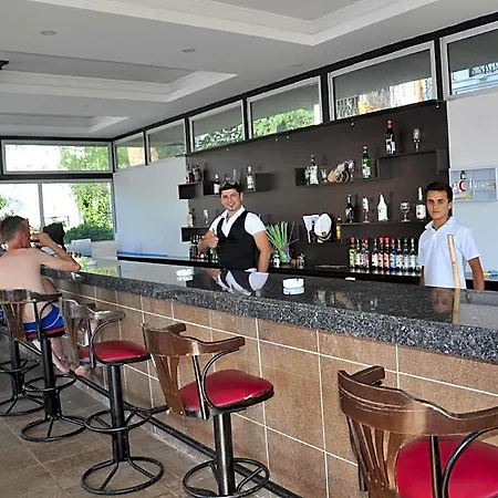 Sunshine Hotel 4*